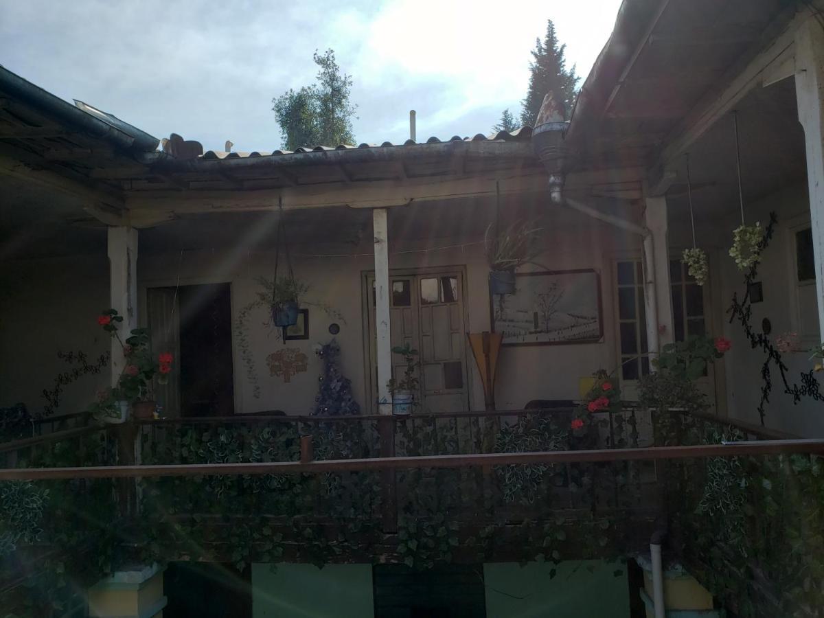 Апартаменты Casa Vieja Del Centro Historico Кито Экстерьер фото